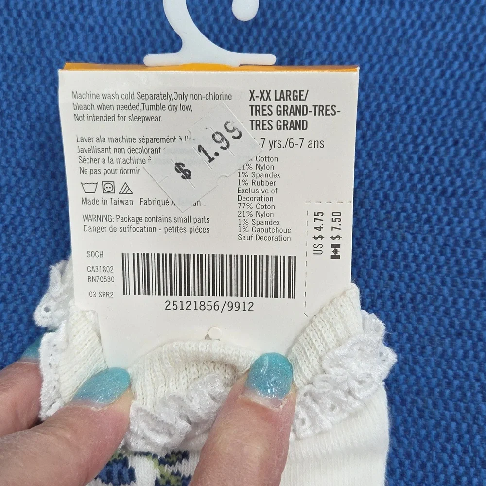 Vintage/NWT Gymboree 2003 Floral Ruffle socks.  Size 6-7
